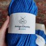 Chunky blue yarn Image 2