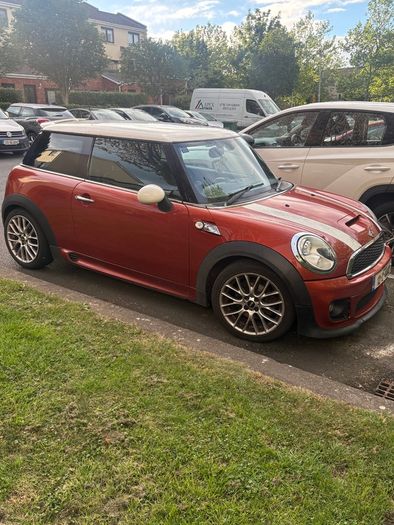 Mini Cooper SD John Cooper Works 2012
