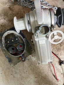 Lofrans windlass anchor winch and refleks stove