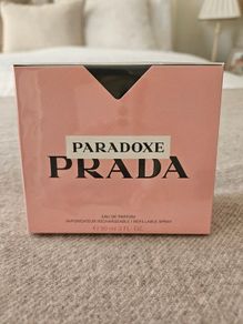 Prada Paradoxe Perfume