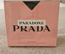Prada Paradoxe Perfume