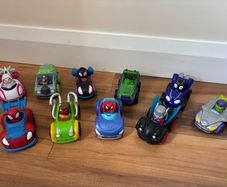 Spidey shooting vehicles