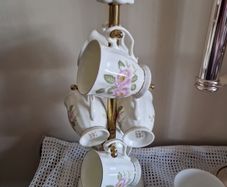 mugs on stand
