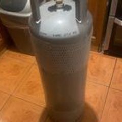 Gas Bottle Ful Only 40 Euro