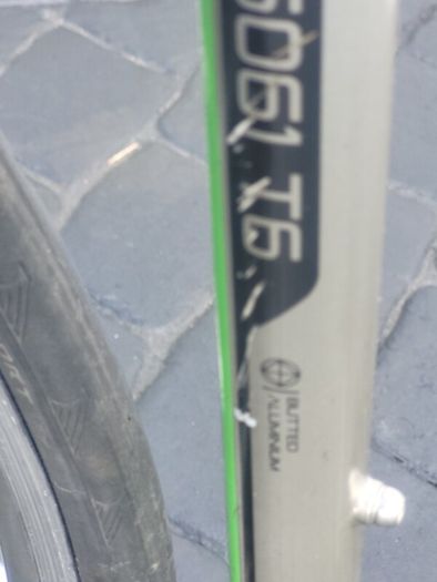 Carerra Vanquish Road Bike Used In Working Order