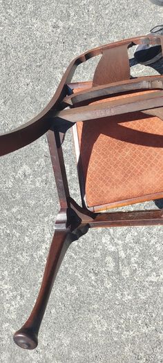 6 Hardwood Vintage Dining Chairs