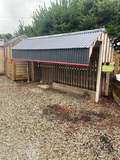 Roofed Clothes line for sale