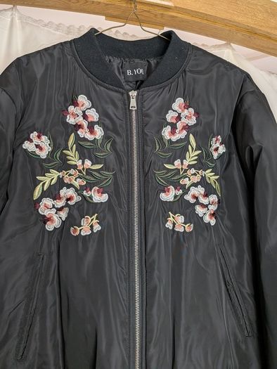 B.You Black Floral Embroidered Bomber Jacket Size 16
