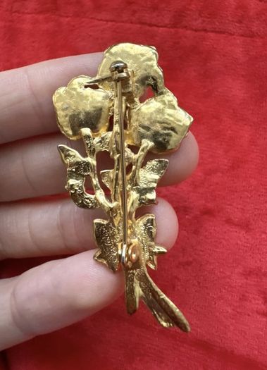 Vintage Roses Brooch