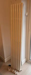 Vertical Radiator