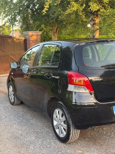 2009 Toyota Yaris