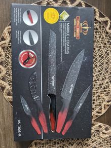 Royal Swiss Switzerland Knife Set.