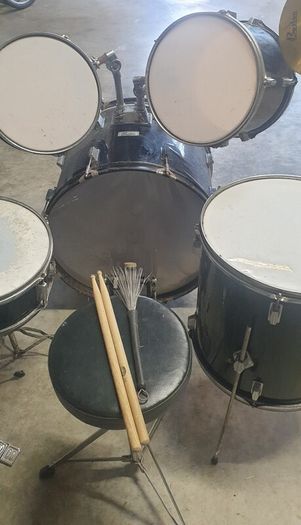 Boston Full Size Drum kit
