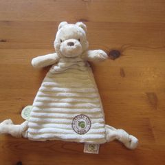 Hundred acer comforter    classic Pooh