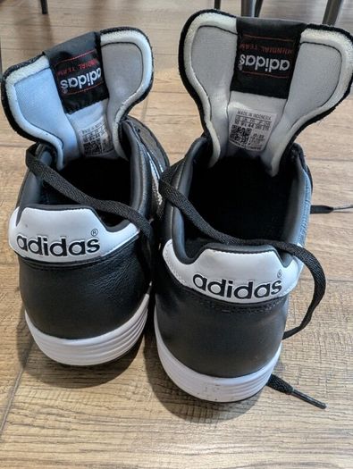 Adidas Mundial Team Turf boots
