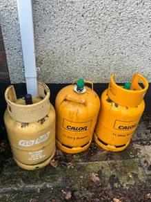 Gas cylinder