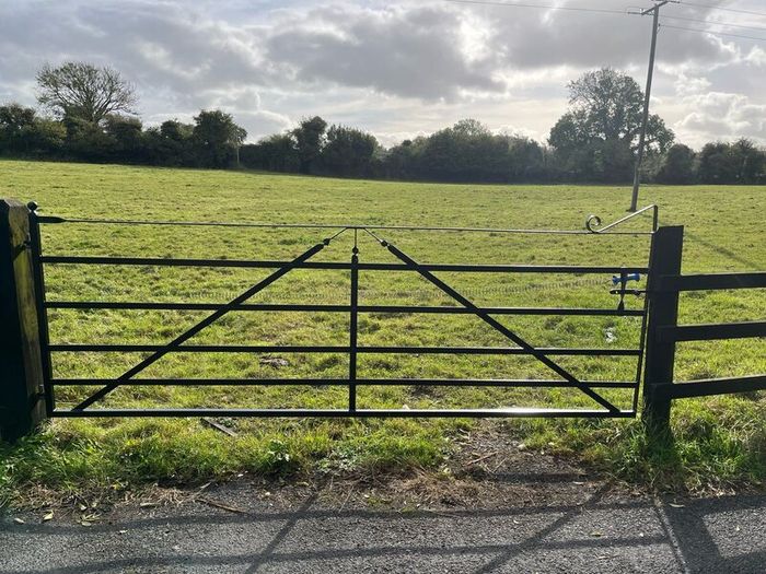 Farm gates
