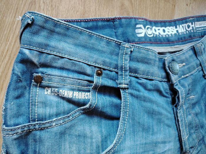 Cross Hatch Shorts  Size M