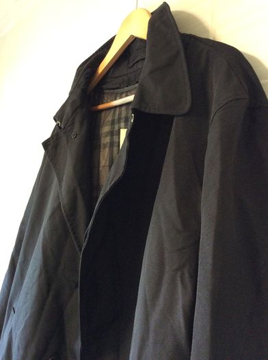 Burberry Mens Coat. Authentic Burberry Mens Coat. Collect In Dublin Or Receive Via Post.