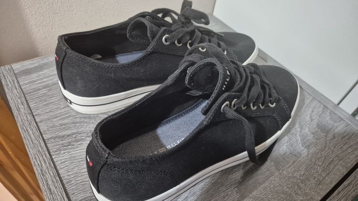 Ladies trainners Tomny  Hilfiger