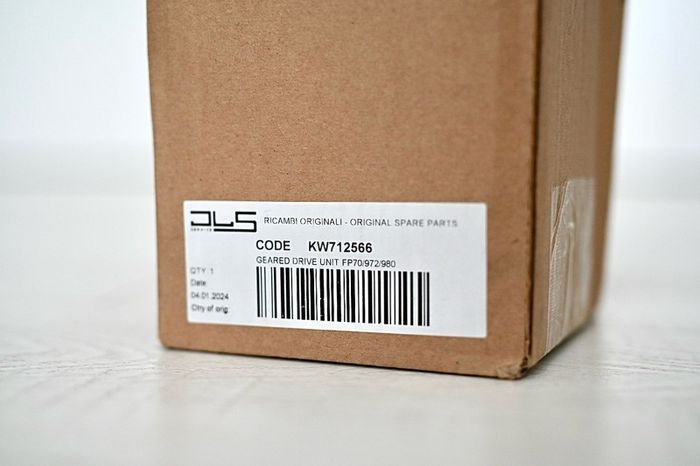 Kenwood Multi Processor Geared drive unit. Original Spare part.  GEARED DRIVE UNIT FP70/972/980