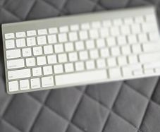 Apple Keyboard