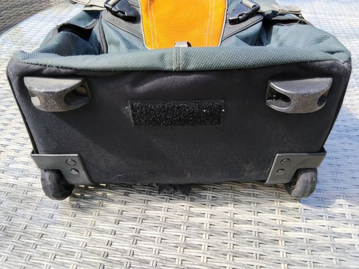 High Sierra Wheeled Back Travel Bag