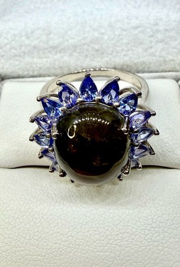 Sapphire & Tanzanite Ring