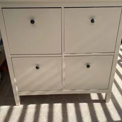 shoes cabinet