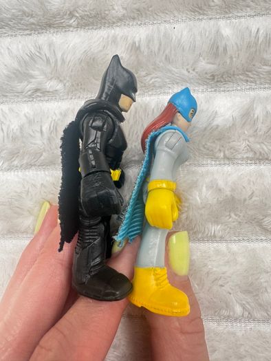Imaginext DC Super Friends Batgirl And Batman approx. 7 cm. Used Please see photos