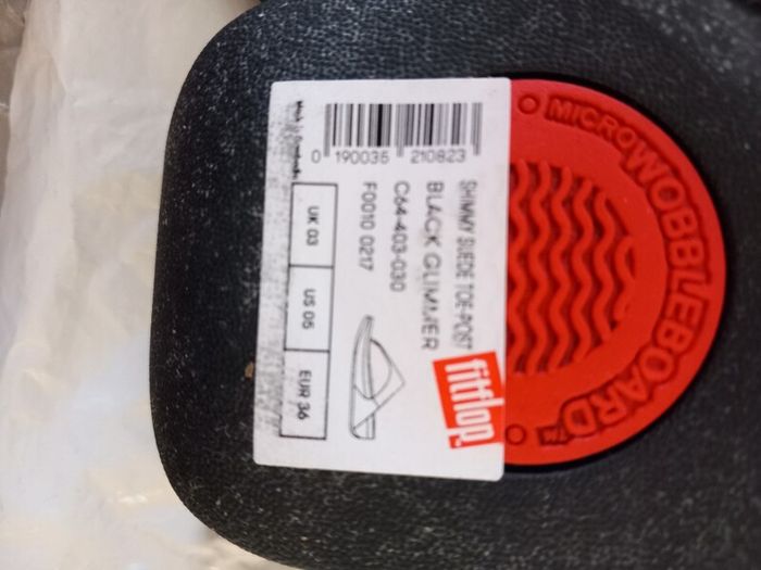 Brand New Shimmer Suede FitFlops Size UK 36