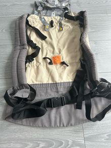 baby carrier