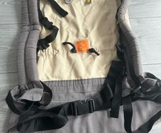 baby carrier