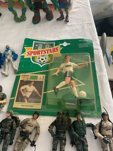 toys