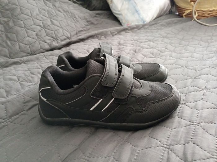 Shoe