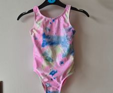 Girls swimsuit