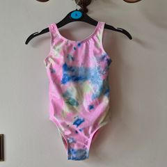 Girls swimsuit
