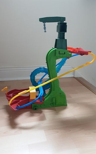 Thomas Mini motorized raceway