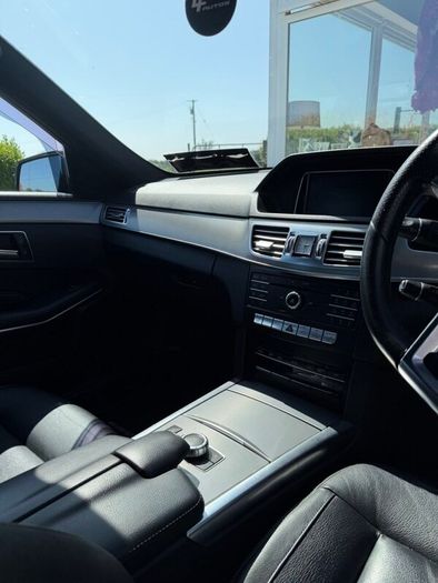 Mercedes Benz E220d