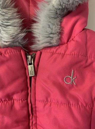 Calvin Klein sleeveless jacket  size 3 Y