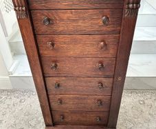 Wellington Chest