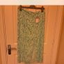 green floral skirt Image 7