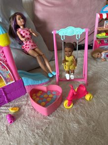 Barbie - Skipper bouncy castle play set