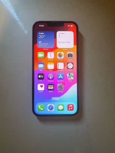 iPhone 13