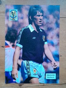 Kenny Dalglish Liverpool Autograph Annual Page
