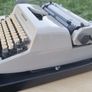 Vintage German Scheidegger Typomatic TMS typewriter Image 3