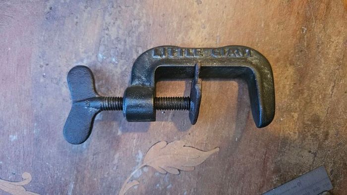 Ewbank Little Giant clamp