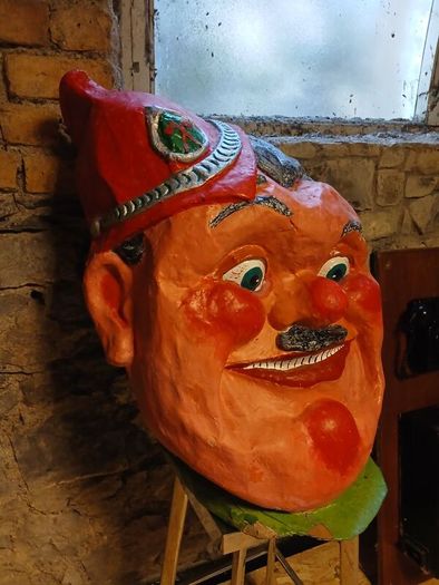 vintage carnival parade head