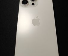 iPhone 15 pro max 512gb Silver titanium Unlocked