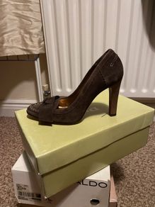 ladies shoes